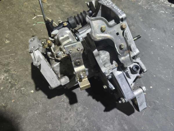 BOITE A VITESSE MANUEL FIAT 1.2 - Vue 4